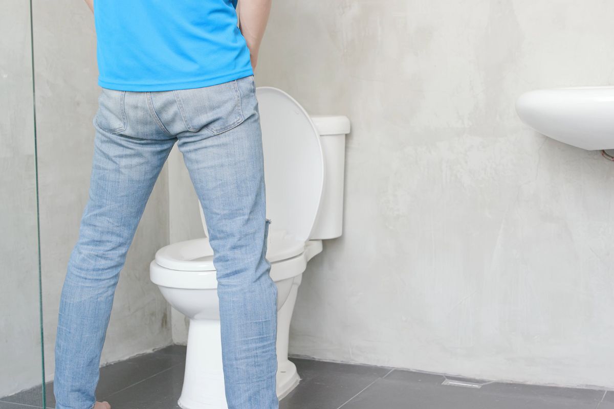 Regular Urination And Diabetes: Signs To Get Checked 